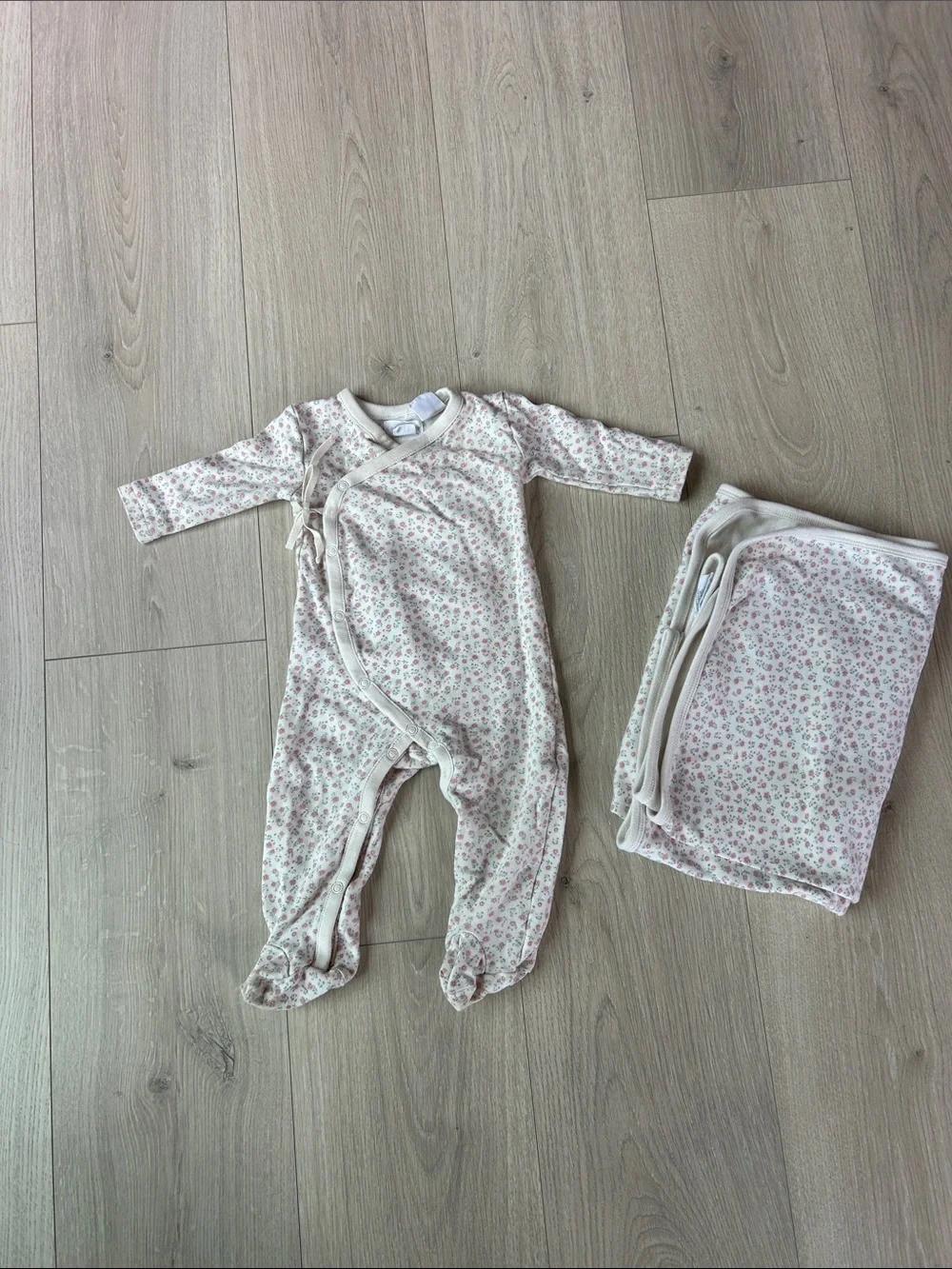 Jamie Kay Floral Pink Baby One-Piece Romper and blanket set